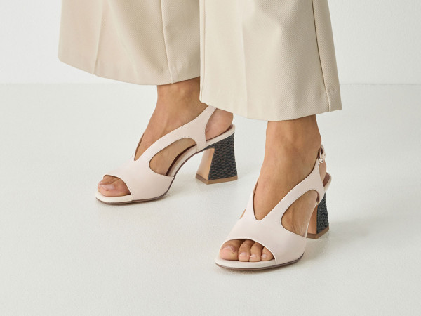 Tamaris Damen Sandale ivory/Banana-Absatz